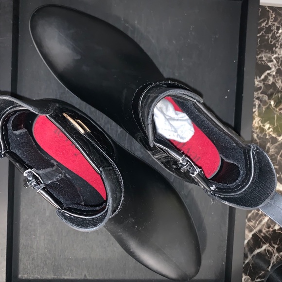 Levity Clarity Sky Rain Boots - Picture 3 of 3